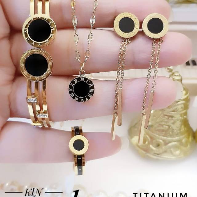 Titanium set perhiasan 1711h