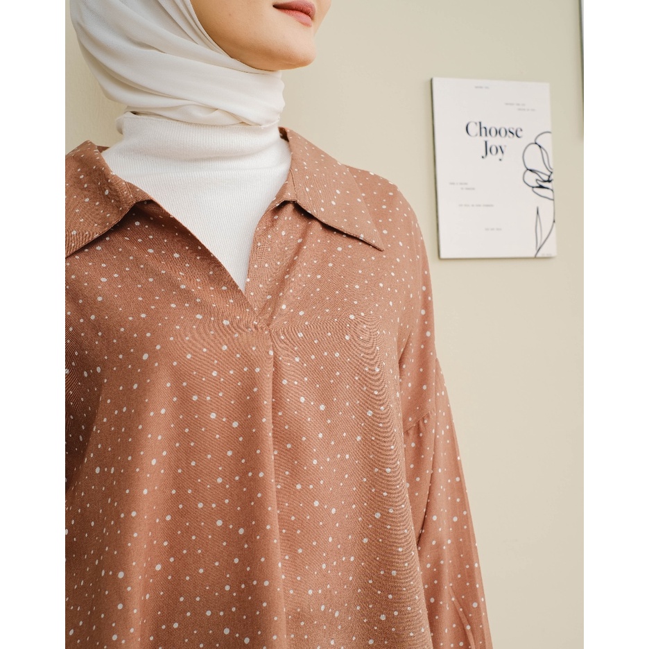 Mayoutfit Breyka Blouse / Kemeja Rayon Polkadot-6