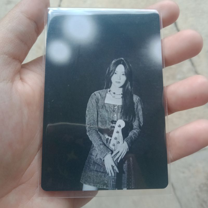 LOONA HYUNJIN POB SG22 JAPAN PHOTOCARD