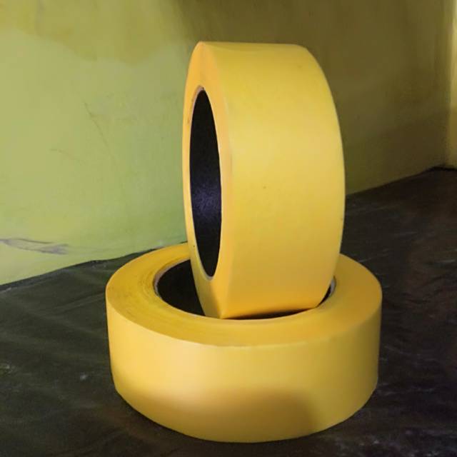 

masking tape yellow sintetic papper , super tranparan mudah di cuter dan tidak berserat