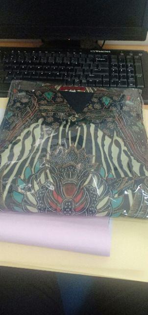 Batik Solo Brhamakerta Mewah Kemeja Pria Katun Halus Sragenan Full Furing