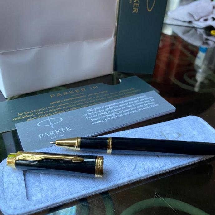 

PULPEN PARKER IM SIGN PEN ORIGINAL GRATIS GRAFIR NAMA