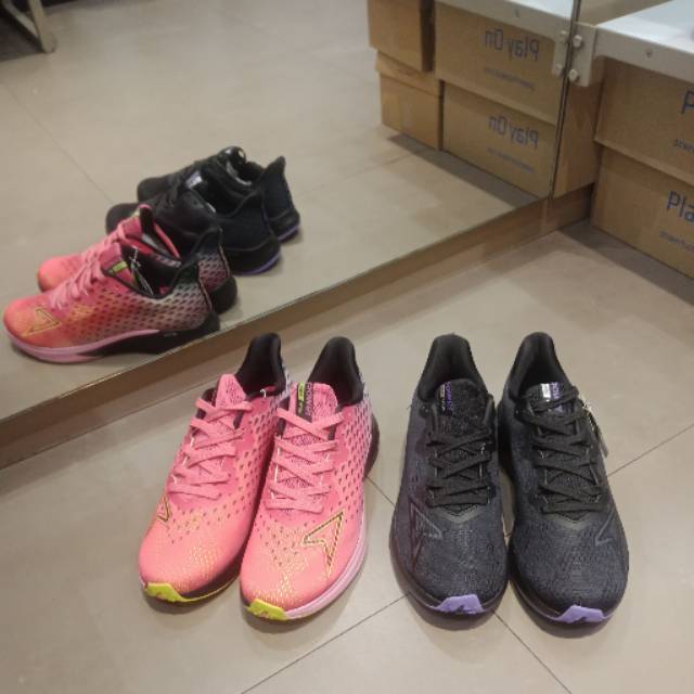 Sepatu power ortholite bata