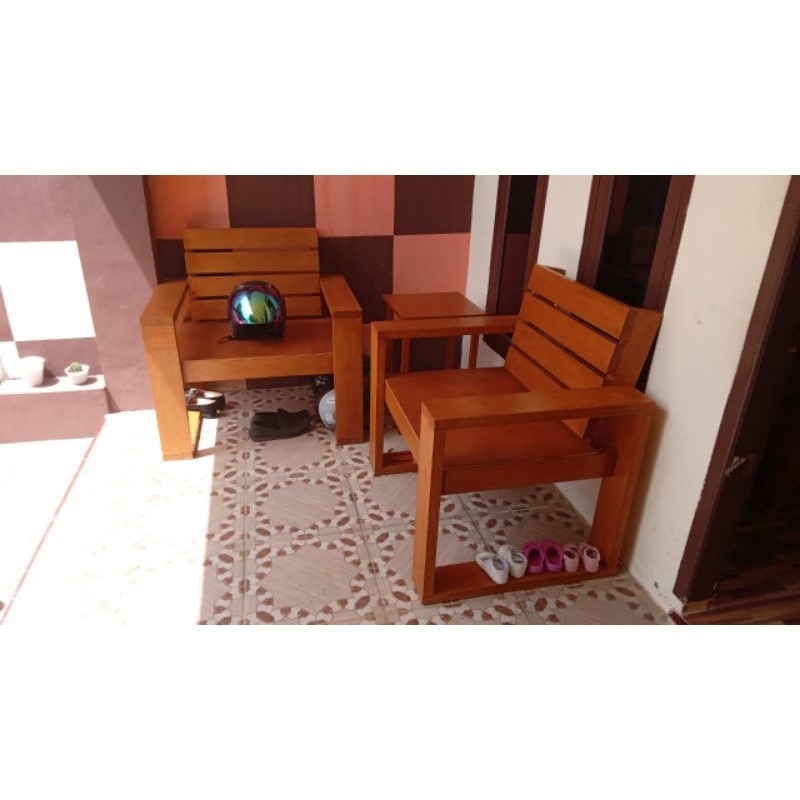 kursi dan meja teras minimalis modern