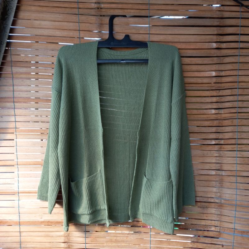 LOOCY CARDY Cardigan Rajut Oversized dan Normal Size - Kardigan Polos Wanita  Bahan Rajut-Big-size-GREEN TEA