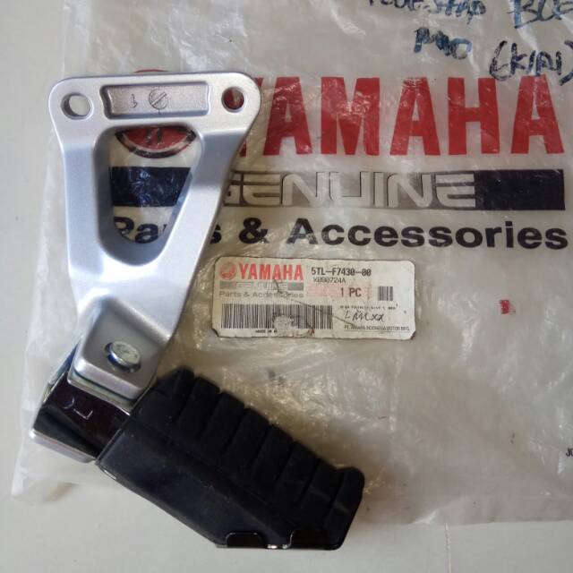 Breket Footstep Belakang Mio Lama Kiri