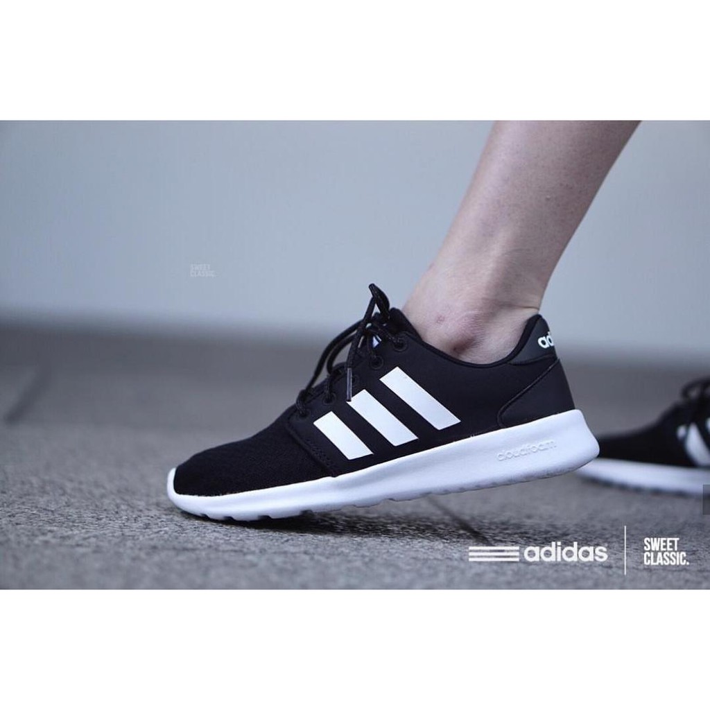 Sepatu Adidas ORIGINAL Cloudfoam QT Label Black White