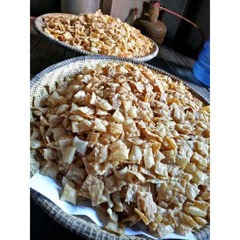

Kerupuk pangsit