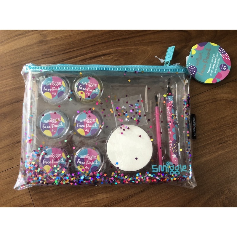 

Face Painting set Smiggle