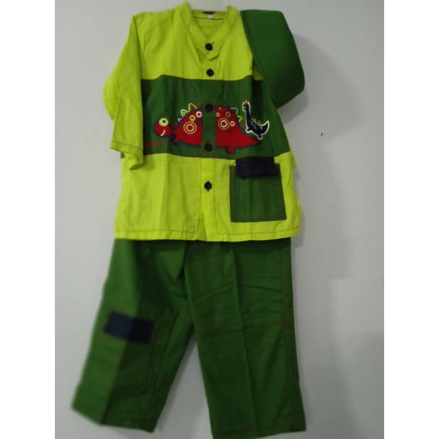 Setelan dannis anak laki laki size 4