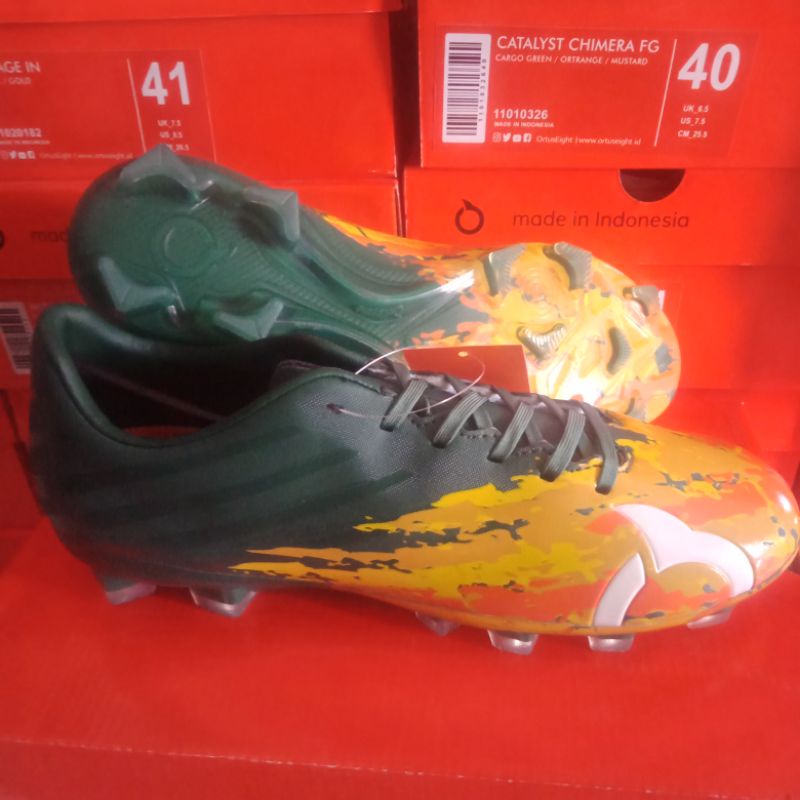SEPATU BOLA ORTUSEIGHT CATALYST CHIMERA FG