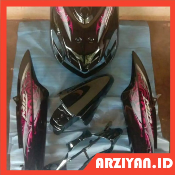 cover body halus mio smile warna hitam