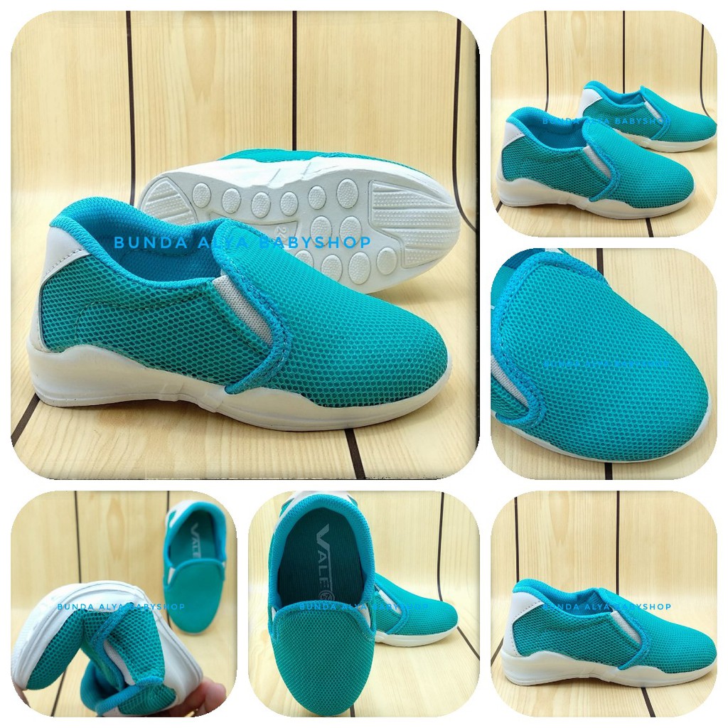 Sepatu Anak Laki Laki Sport Usia 2 3 4 5 6 7 Tahun Size 22 Sepatu Anak Laki Laki Sport Usia 2 3 4 5 6 7 Tahun Size 22