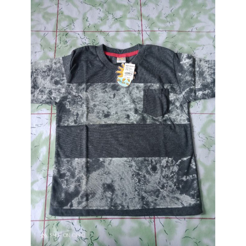 kaos little m