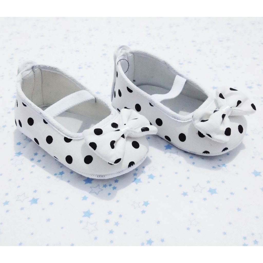 Sepatu Bayi Perempuan Polka Prewalker   ukuran 11 cm   4-7 bln