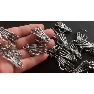 Skeleton hand charm haloween decoration tangan tengkorak