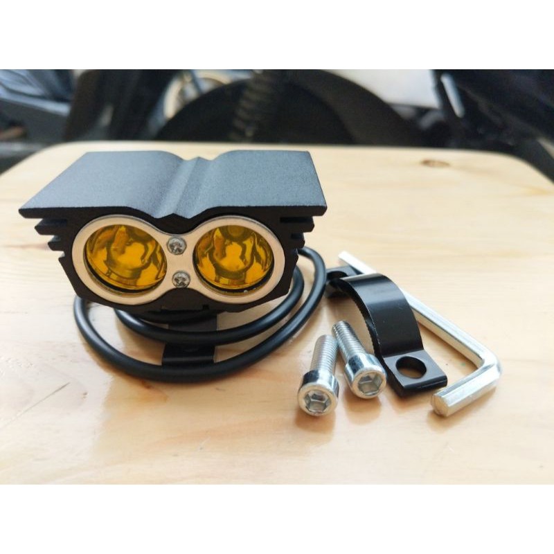 Lampu Tembak Owl 2 Mata Putih & Kuning 20 Watt