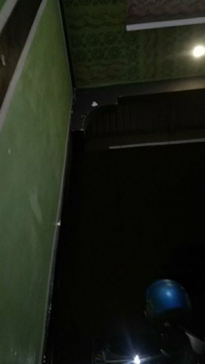 Pisau Serut Jagung Mini Perontok Corn Cutter Stripper Alat Dapur Kitchen Tools High Quality Impor