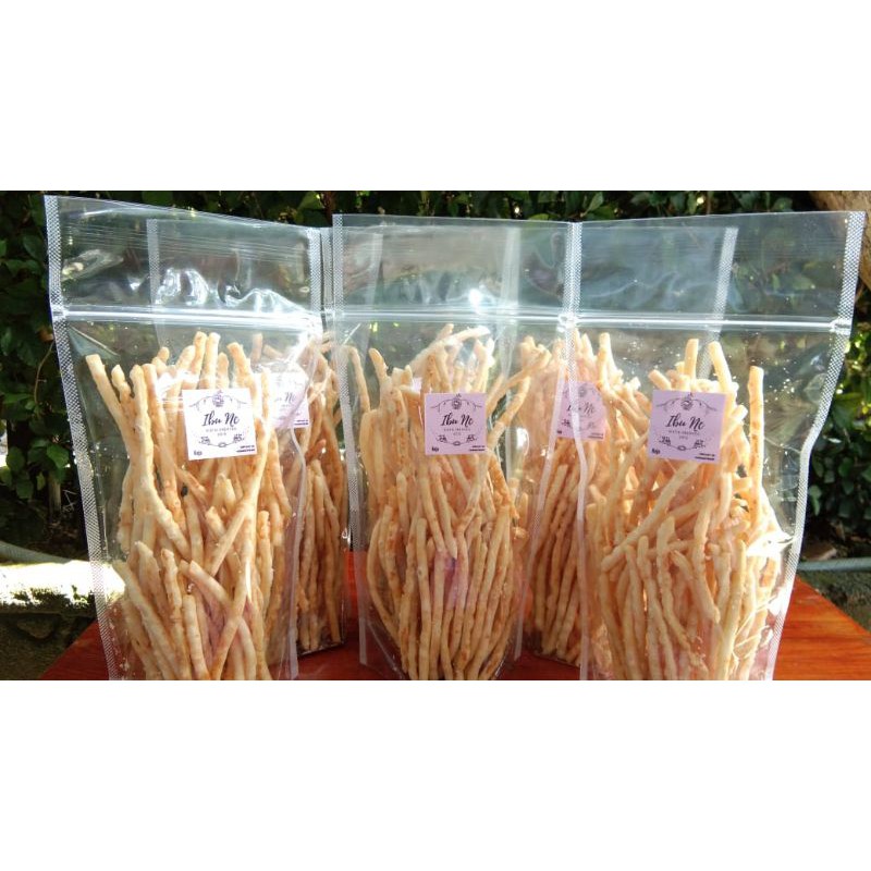 

sistik keju ibu ne (HOMEMADE) EST 2015