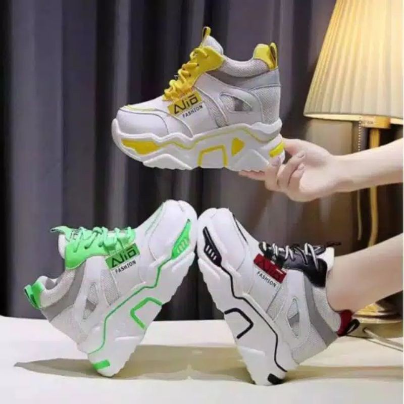 Sepatu Sneakers Wanita Terbaru Sepatu Cewek Korea Style Kekinian Sepatu Wanita Jintu Terbaru Sepatu Cewek Kekinian Sepatu Olahraga Running Sport Wanita Murah Spatu Sneakers Sneaker Wanita Cewek Cewe Korea Korean Style Fashion Perempuan Terlaris Terkini