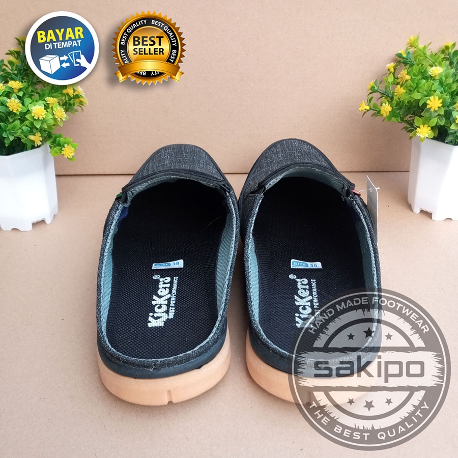 PROMO KEMERDEKAAN !! SLOP KASUAL PRIA DEWASA SLIP ON WARNA HITAM MURAH BERKUWALITAS SOL KARET TRENDI NYAMAN DIPAKAI / SEPATU SANTAI PRIA DEWASA / SEPATU KERJA LAPANGAN SOL KARET / SEPATU KERJA KANTORAN / SAKIPO