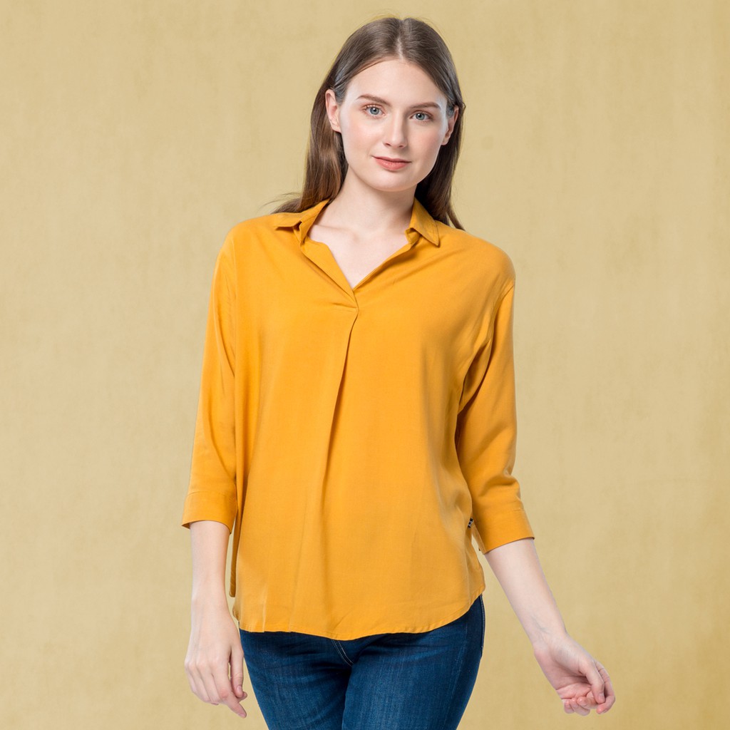 

C2 Gianna Yellow Basic Blouse