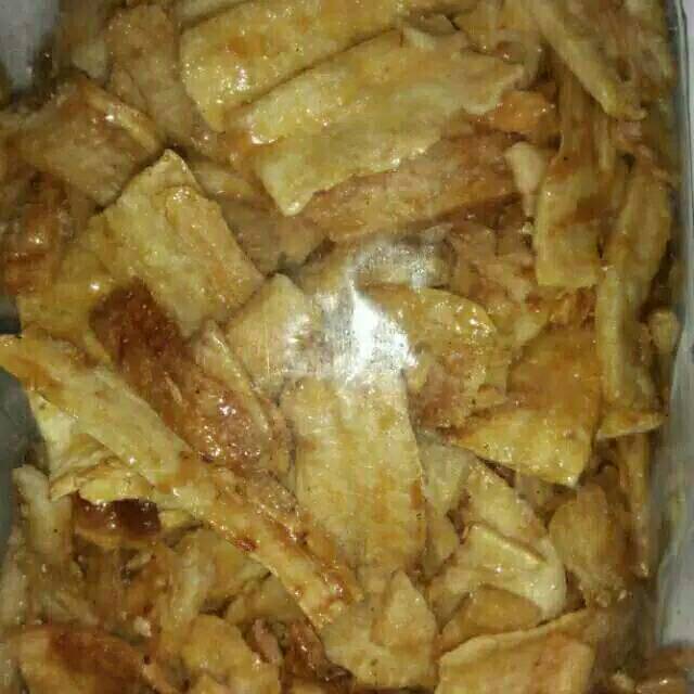 

Loncis/manggleng/Kripik singkong/balung kethek/balung kuwuk pedas manis/original