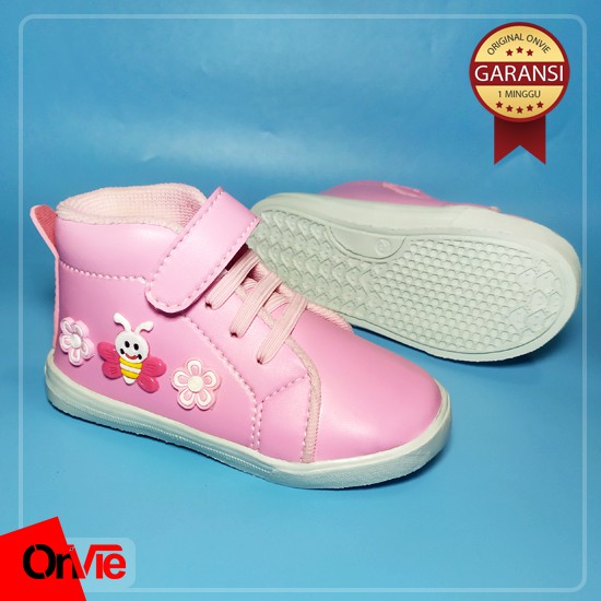 Sepatu Boots Anak Perempuan Motif Flower Bee | Sepatu Anak Sekolah Onvie