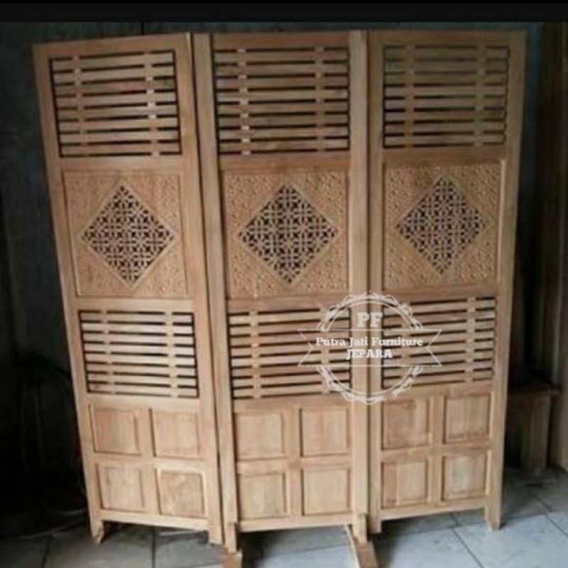 Sketsel penyekat ruangan ukir Jepara kayu jati mebel Jepara