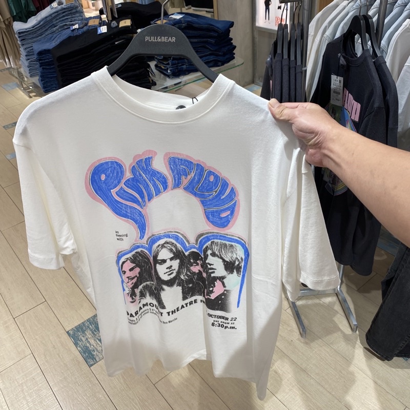 Tshirt Pull&Bear x Pink Floyd Cowok Original Store