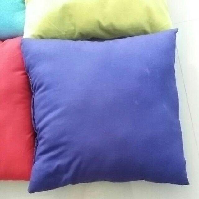 Bantal Sofa Warna Warni
