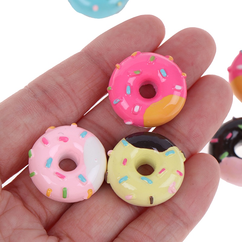 10pcs Miniatur Permen Donat / Roti Skala 1: 12 Untuk Dekorasi Dapur Rumah Boneka