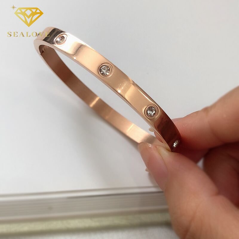 Gelang Tangan Titanium Wanita Berlian Premium Lapis Emas 18K Bulat Anti Karat Bangle Korea Perhiasan