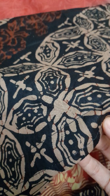 Tunik Batik Wanita Modern Kekinian