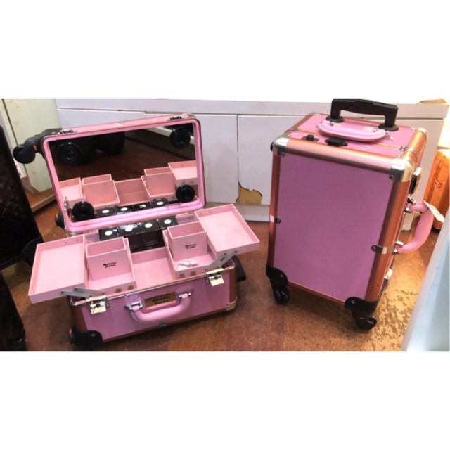 Masami Shouko Pink Stripes Beauty Case