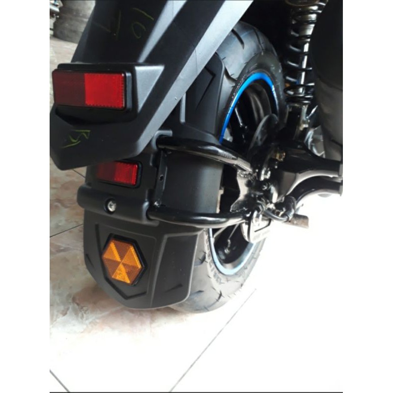 Mudguard / spakbor penahan lumpur new nmax 2020 2021 MHR