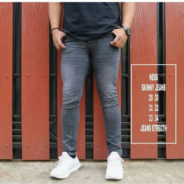 celana jeans pria abu/celana jeans abu tua/celana r a jeans/celana jeans wanita warna abu