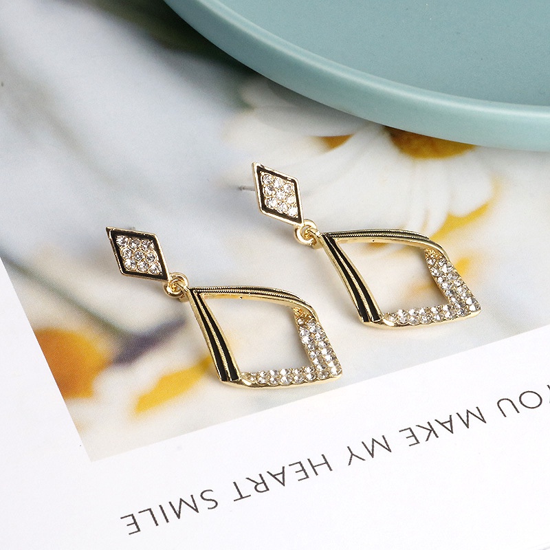 Anting 925 Silver Needle Gaya Korea Untuk Wanita