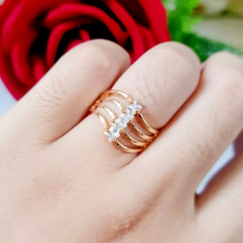 Cincin Wanita Mata baris Titanium Anti Luntur dan Karat