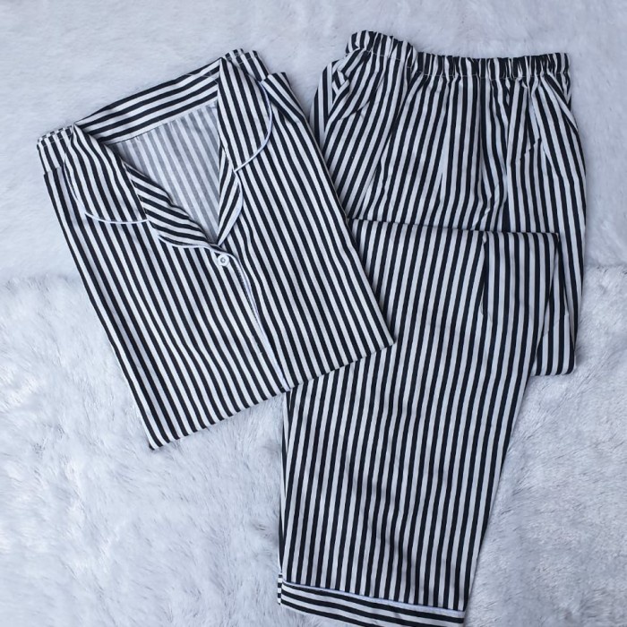 Baju Tidur Cewek Lengan Panjang Dan Lengan Pendek Motif Kotak Piyama Wanita Kekinian Pajamas Dewasa-CP SALUR HITAM L