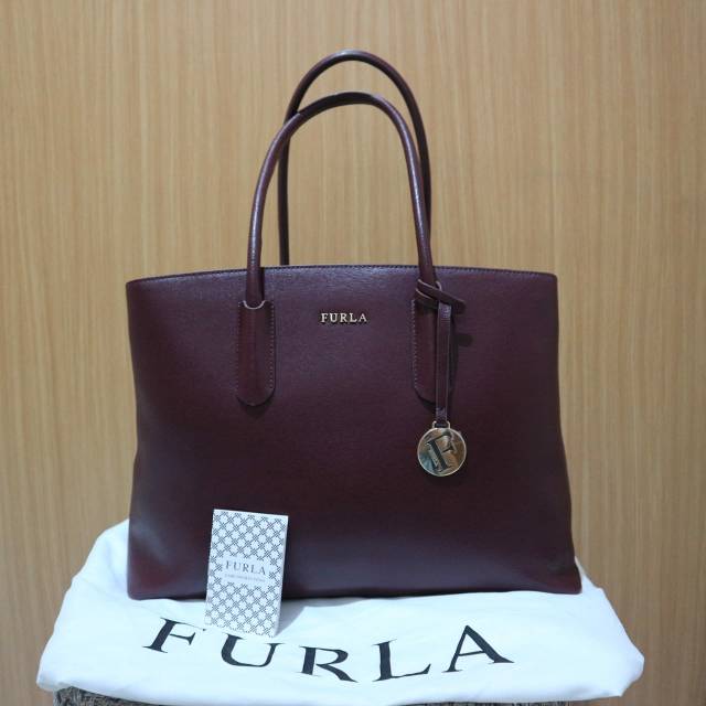 Furla tessa