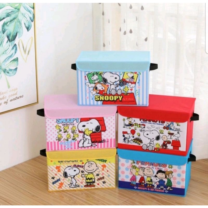 Box lipat snoopy