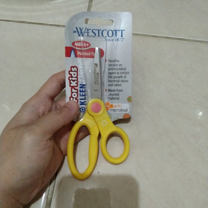 

WESTCOTT pointed tip for kids gunting anak2 anti microbial 6+