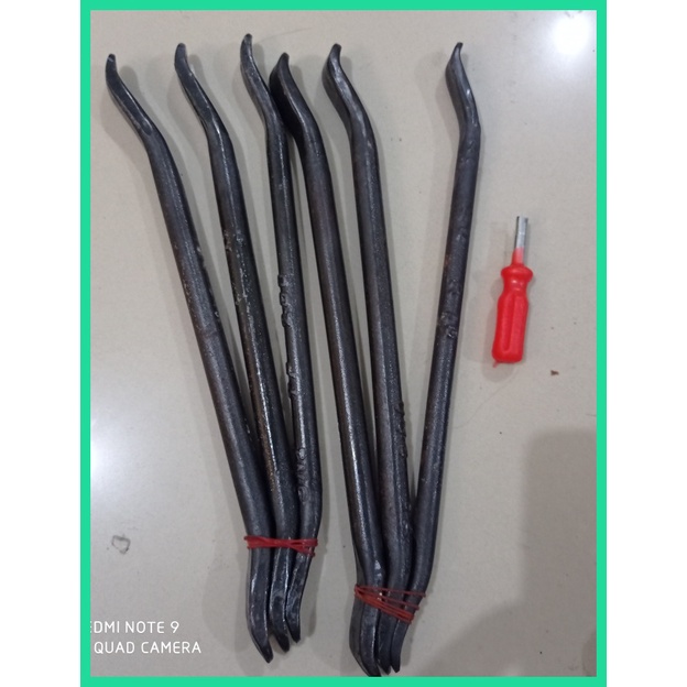 Cukit Ban Motor Besi Polos 3pcs  + Obeng