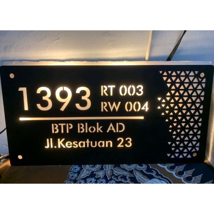 Nomor Rumah MInimalis Akrilik Elegan Vintage LED