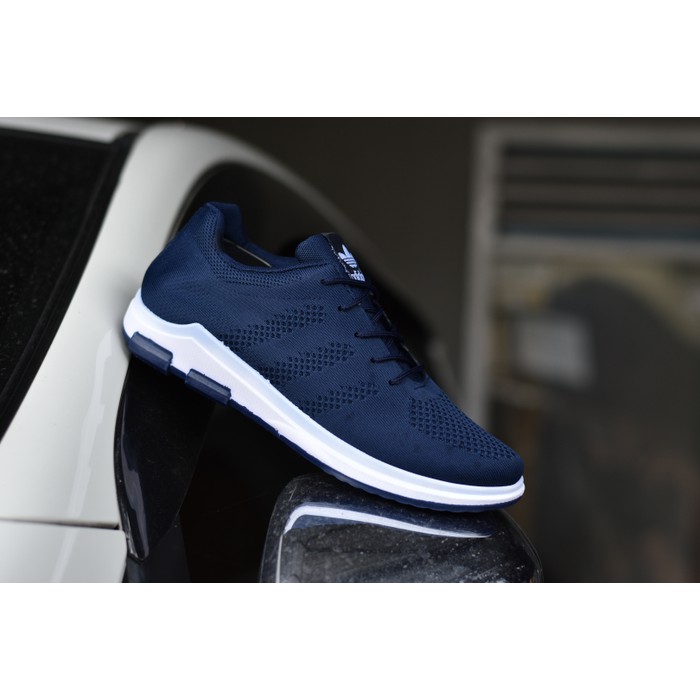 Dijual Sepatu adidas free zoom running sepatu adidas grade ori Berkualitas