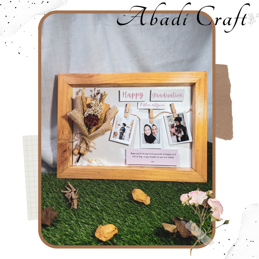 

Pola Mini Bouquet in Frame 1 / gift wisuda/ gift hari ibu/ gift ulang tahunHari Ibu/ KADO VALENTINE/