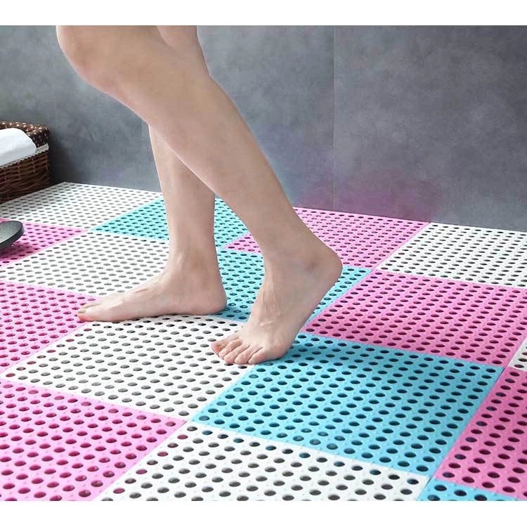 Non-slip Mats Bathroom Bedroom /Karpet Polkadot kamar mandi 30x30CM