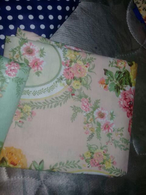 Chloe -kain Sprei Katun Lokal Meteran Vinotti Vienna