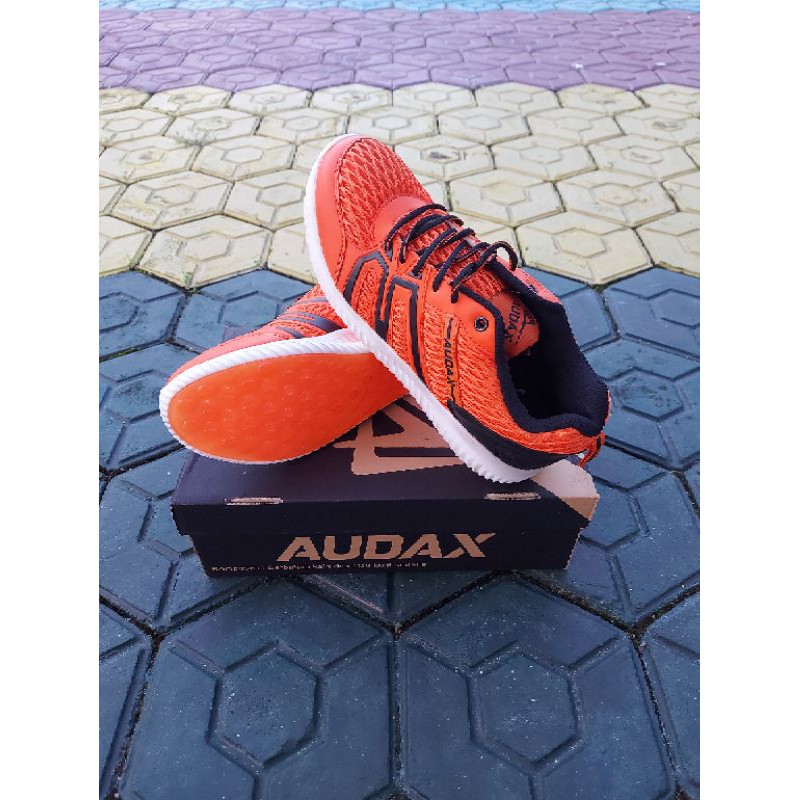 SEPATU AUDAX L002